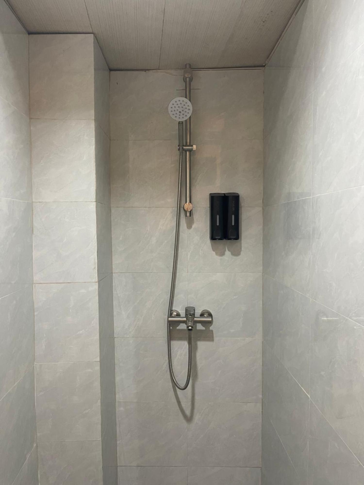 Balai Balai Capsule Hotel Cebu Екстер'єр фото
