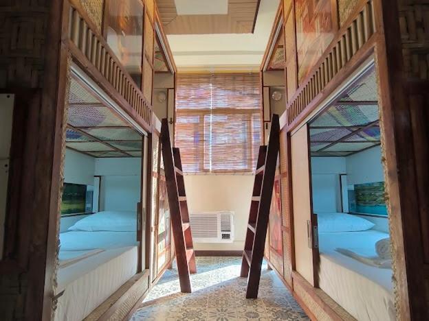 Balai Balai Capsule Hotel Cebu Екстер'єр фото